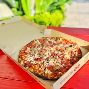 Sooo happy they came to OC!!! Best pizza in town. | www.moniquedao.com