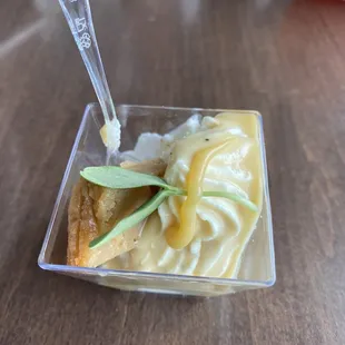 Dessert cup
