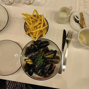 Mussels without the tomato sauce and fennel