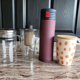 Steep at home or on the go.