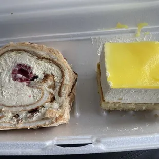 Pavlova and lemon cake