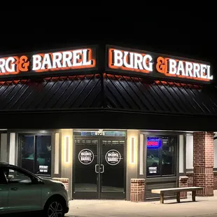burg &amp; barrell