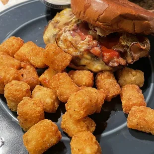 PB&amp;E burger Tater Tots