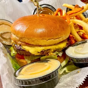 #2 Cheesy Combo |Instagram @restaurant_aholic