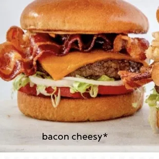 Bacon cheeseburger, shredded lettuce