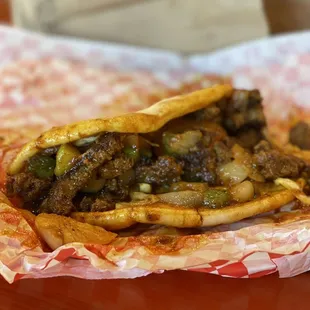 Spicy Grilled Beef Pita - IG: @nelson_eats