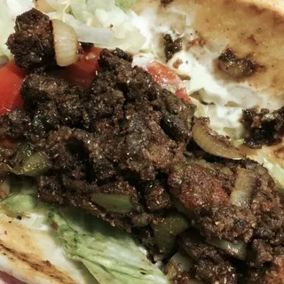 Spicy Grilled Beef Pita