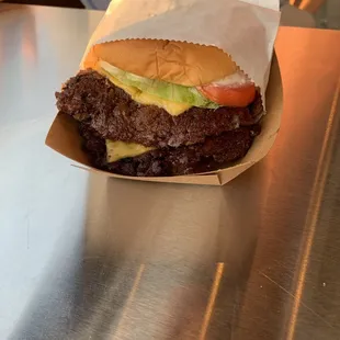 Cheeseburger extra patty