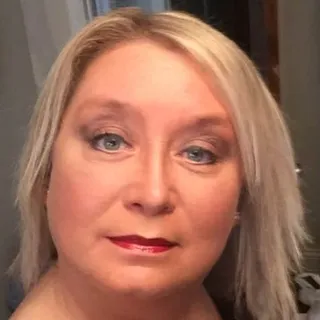 Vikki B.