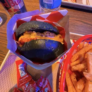 Lucky Tiger Burger