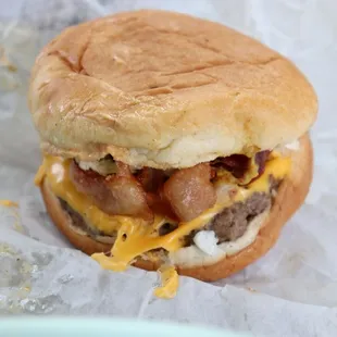 Bacon Cheeseburger