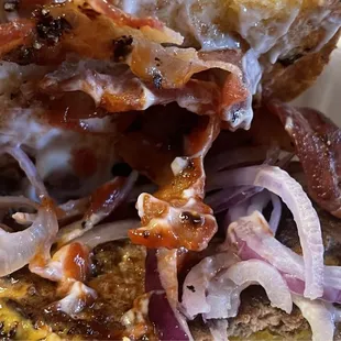 Bacon cheeseburger with onions, mayo and ketchup.   Also loved the touch less ordering and delivery.  I'll be back again.