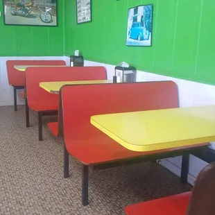 More vintage tables.