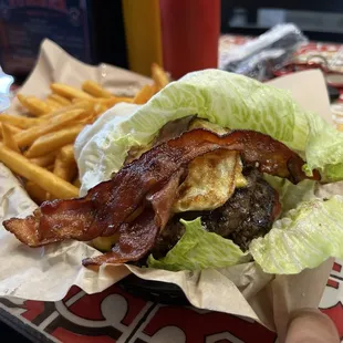 Bacon Cheeseburger w egg on lettuce wrap