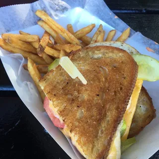 BCGC Burger with Side