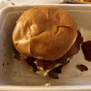House burger with bacon (extra $2) to go