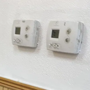 Gross dirty thermostats