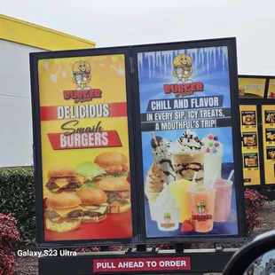 a sign for a fast food restaurant