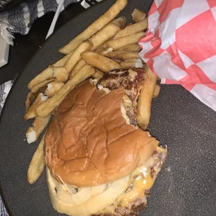 Don't judge by its cover! Top tear burger