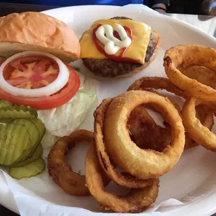 Cheeseburger and Onion Rings