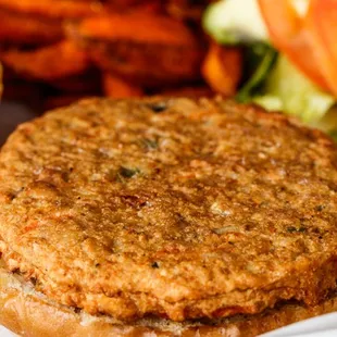 Garden burger (veggie burger)