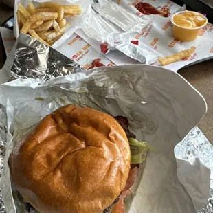 Stopped for a quick bite before a flight and didn't expect this place to be THIS GOOD!!!