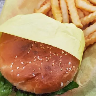 Cheeseburger and fries