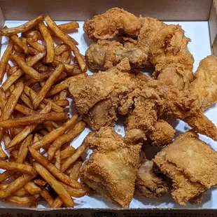 food, bbq chicken, chicken, bbq wings, chicken wings and fried chicken, fried chicken, poultry, fried chicken wings, chicken wings