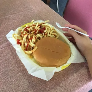 It is pretty cheeseburger with fries and drink *free!