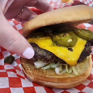 Jalapeño cheese burger