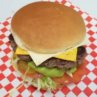 Guacamole Cheeseburger