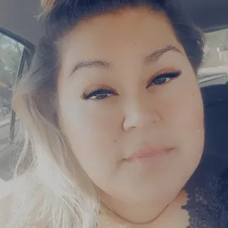 stephanie z.