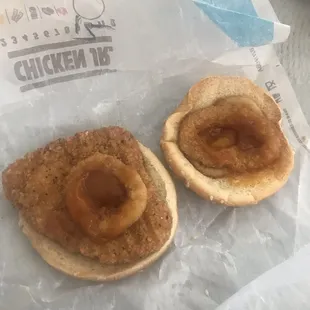 This is supposed to be a Rodeo Crispy Chicken, but they forgot half the ingredients. No potato bun, no bacon, no cheese.