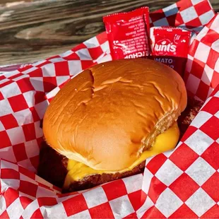 Cheeseburger -single