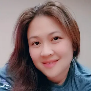 Thuy H.