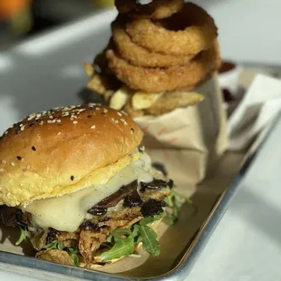 Burger Lounge