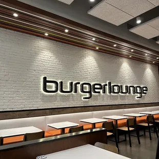 sushi and sashimi, interior