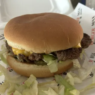 Burger Max Cheeseburger