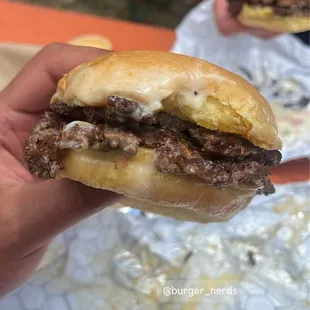 Queso burger