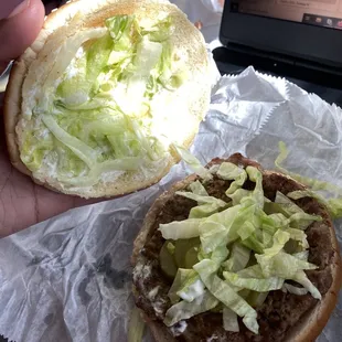 Cheeseburger.. where&apos;s the cheese :(