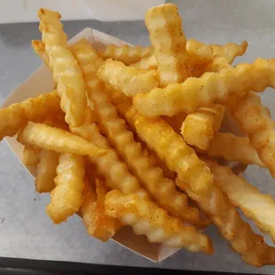 Crinkle cut fries