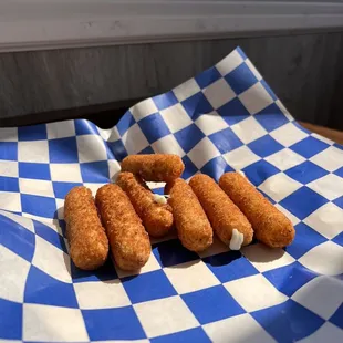 Tasty mozzarella sticks!!