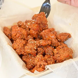 chicken wings, fried chicken wings, poultry, bbq chicken, chicken, chicken wings and fried chicken, food, bbq wings, fried chicken