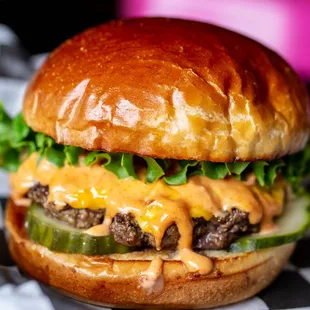  burger with cheese and pickles