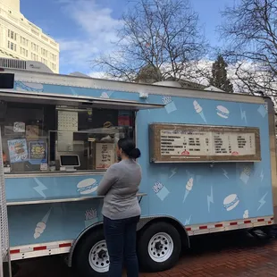 Cart in pioneer square