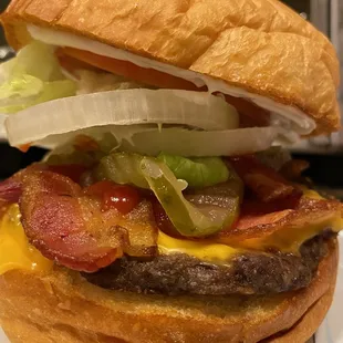 Bacon cheeseburger