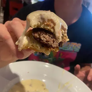 Queso burger missing guac and pico