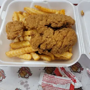 Chicken strip basket fries are fresh!