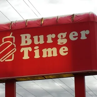 a sign for a fast food restaurant