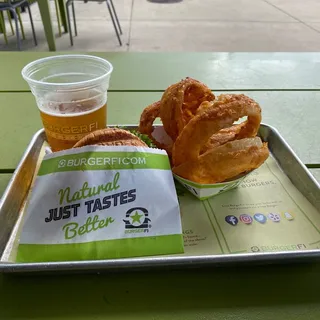 BURGERFI CHEESEBURGER